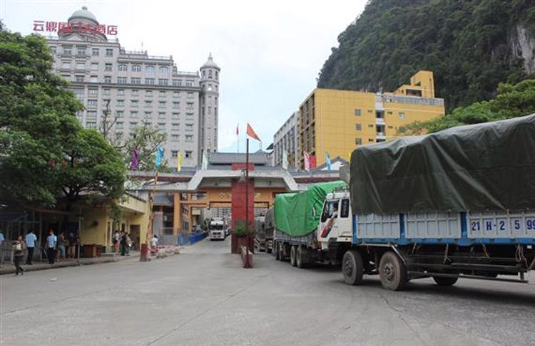 Goods transfer at border adds to cost