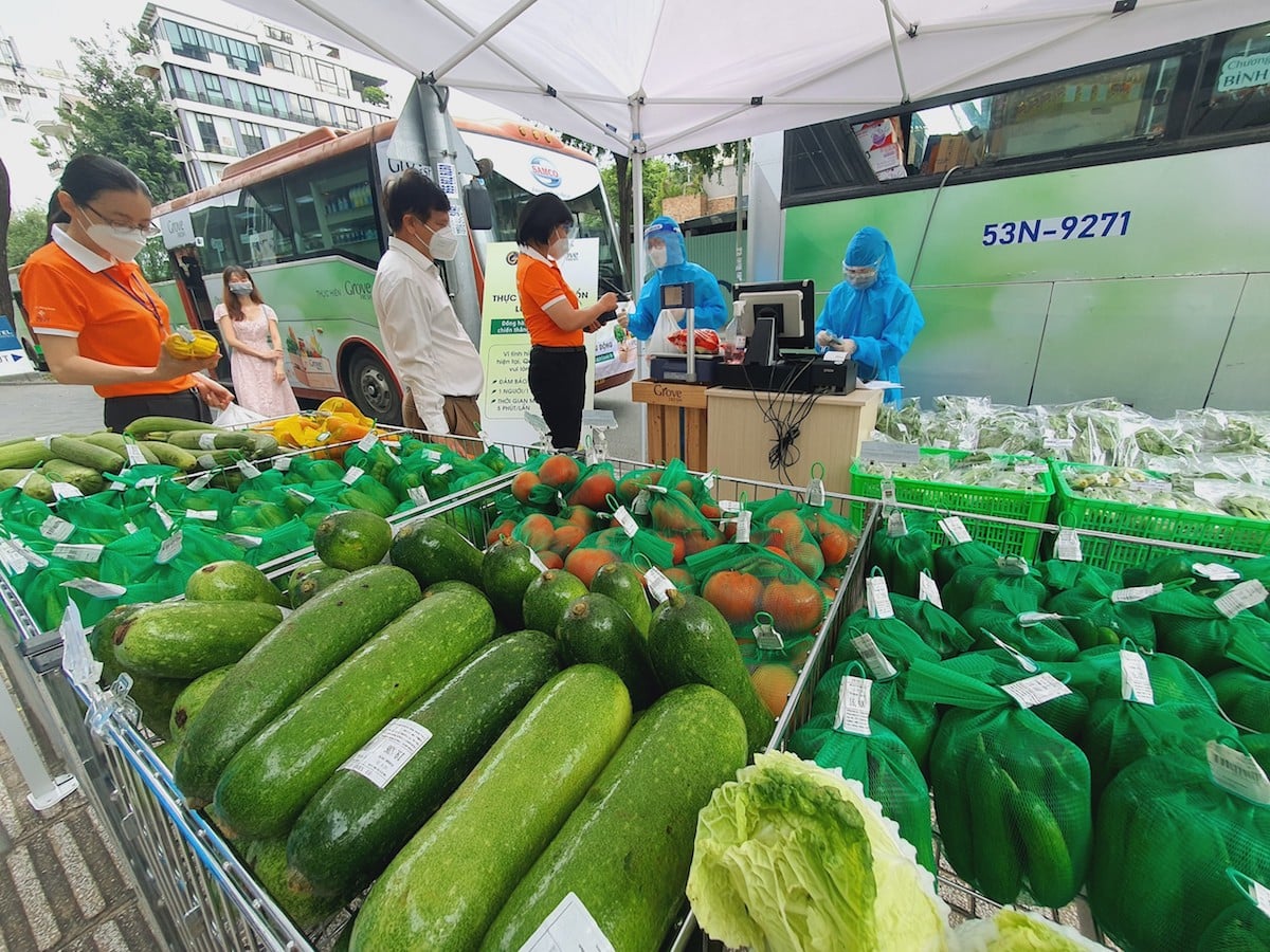 Mô hình bán hàng lưu động trên xe buýt đã rất thành công ở TP.HCM, Nha Trang...