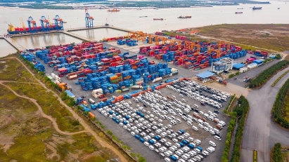 Hai Phong proposes development mechanisms and policies