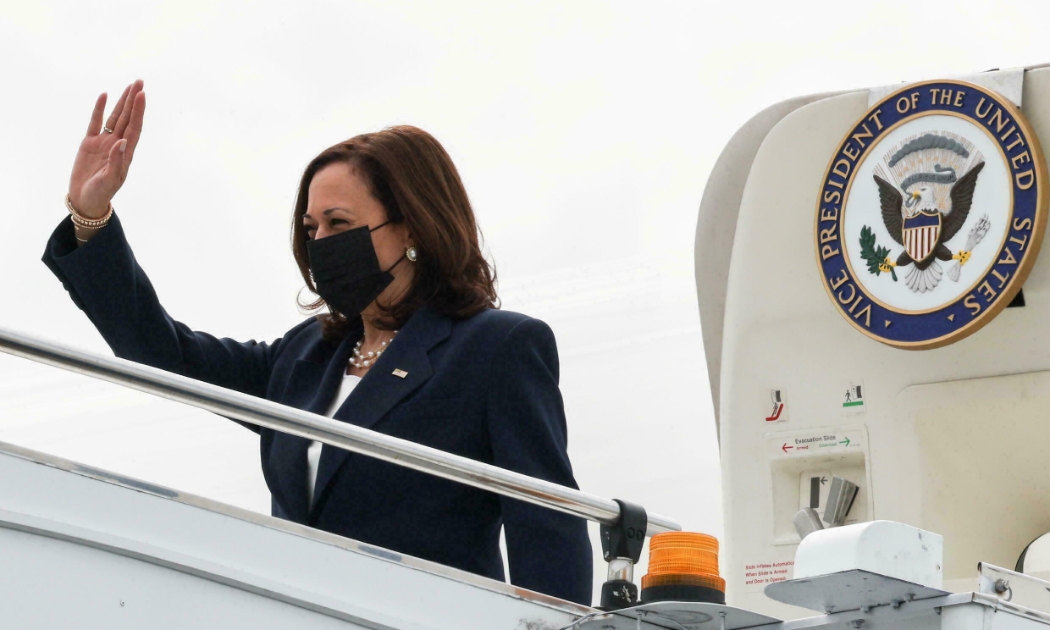 Phó Tổng thống Mỹ Kamala Harris có chuyến thăm Singapore từ ngày 22-24/8 - Ảnh: AP