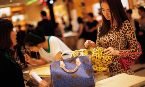 Vì sao chủ trương “thịnh vượng chung” của Trung Quốc khiến Hermes, Gucci  lo sợ?