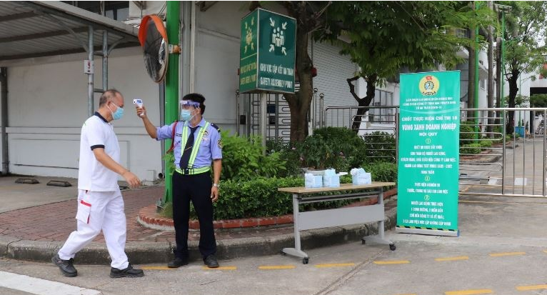 Từ ch&iacute;nh &yacute; thức của từng c&aacute; nh&acirc;n an to&agrave;n, từng &ldquo;điểm xanh&rdquo; mới tạo n&ecirc;n được &ldquo;v&ugrave;ng xanh&rdquo; cho sản xuất.