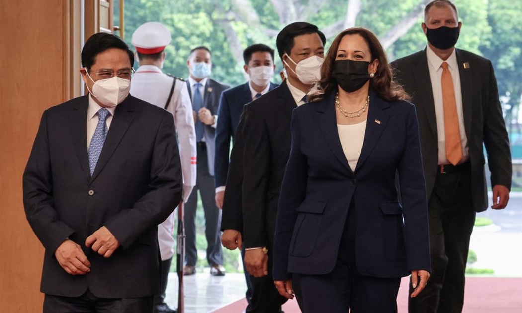 Thủ tướng Phạm Minh Chính tiếp Phó Tổng thống Mỹ Kamala Harris - Ảnh: Reuters
