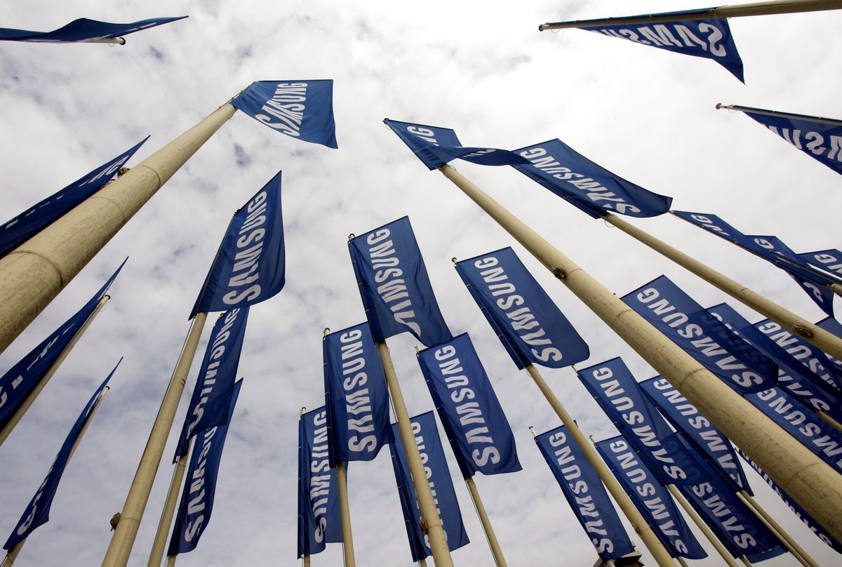 Samsung dự kiến đầu tư hơn 200 tỷ USD để dẫn đầu về các công nghệ thế hệ mới - Ảnh: Bloomberg