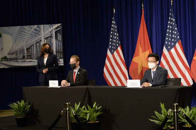 Land lease signing ceremony held for new US Embassy