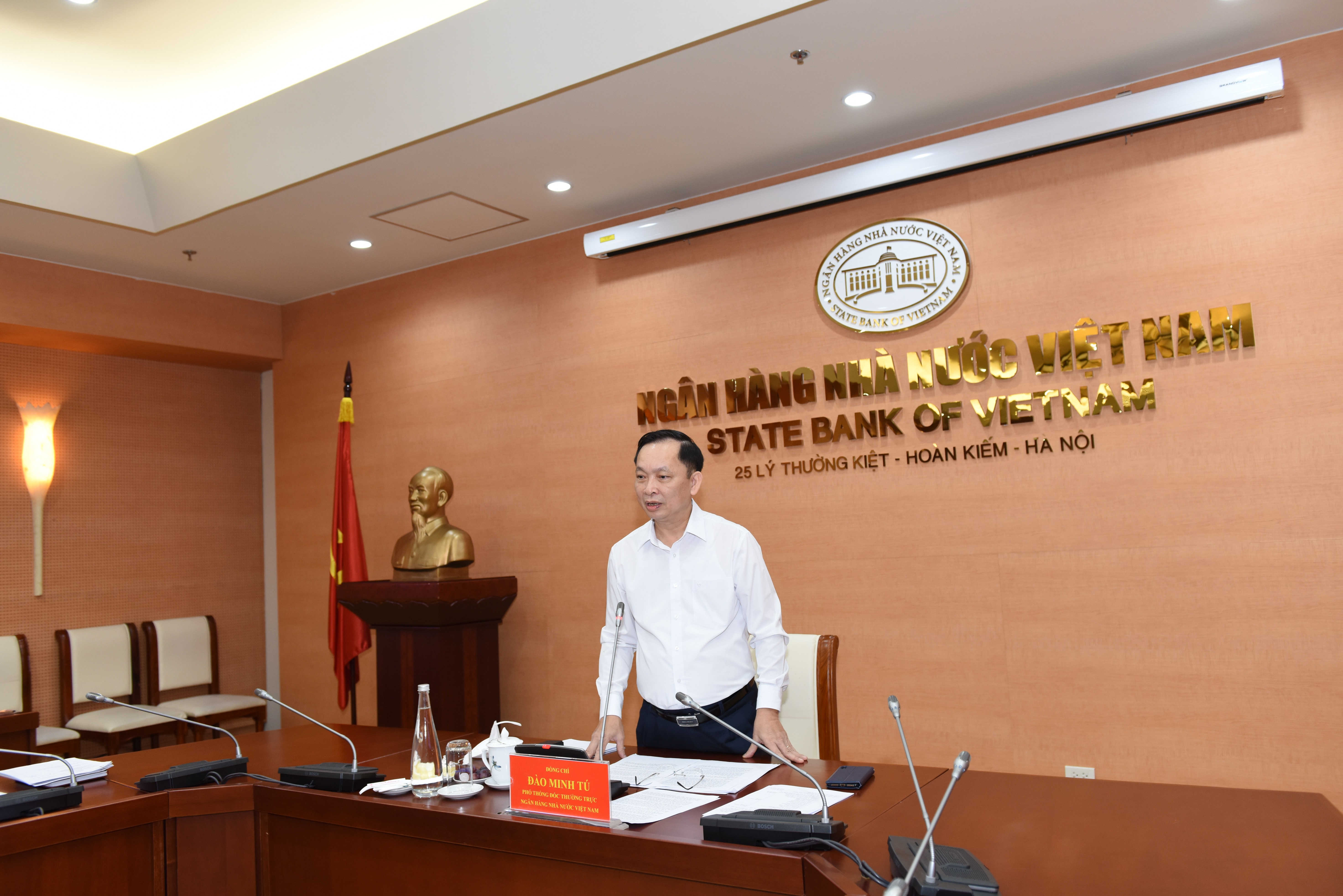 Phó Thống đốc Thường trực Ngân hàng Nhà nước Việt Nam Đào Minh Tú