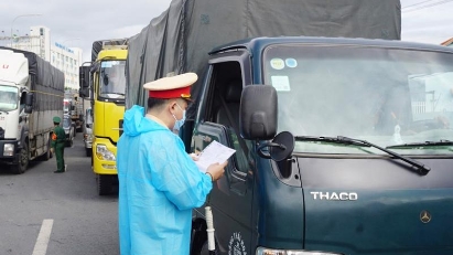 Road permits hampering exporters
