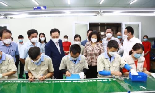 Nâng cao năng lực sản xuất cho doanh nghiệp Việt trong chuỗi cung ứng của Samsung