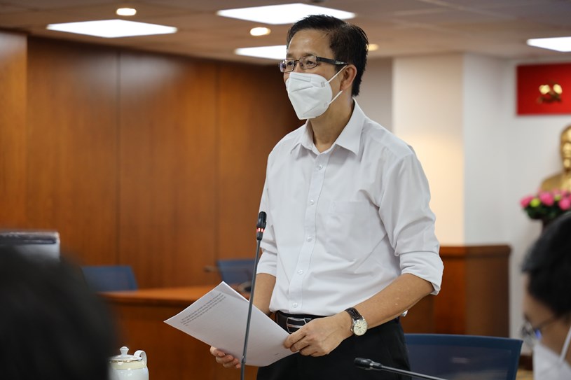 Ph&oacute; Ban chỉ đạo ph&ograve;ng, chống dịch Covid-19 TP.HCM Phạm Đức Hải th&ocirc;ng tin tại cuộc họp.