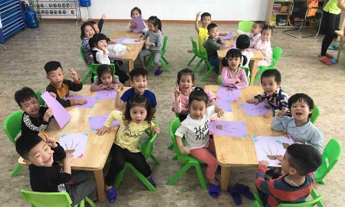 Quảng Ninh hỗ trợ 100% học phí mầm non, phổ thông năm học 2021-2022