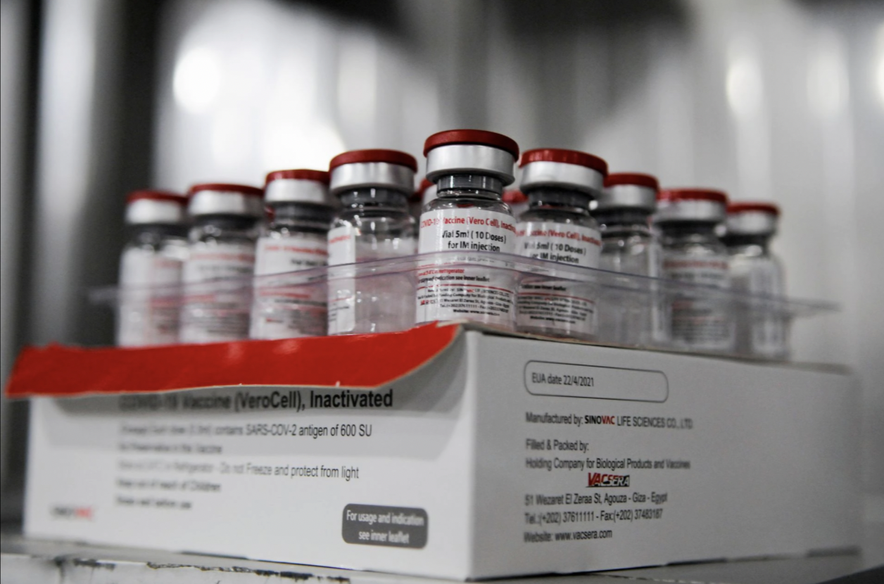 WHO bắt đầu phân phối vaccine Trung Quốc, dự kiến giao 100 triệu liều trong 1 tháng