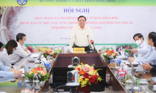  Lạm dụng phân bón, thuốc bảo vệ thực vật: 