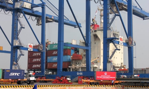 Tân Cảng Hiệp Phước tạm ngừng dịch vụ đóng rút gạo, xuất khẩu gạo gặp khó