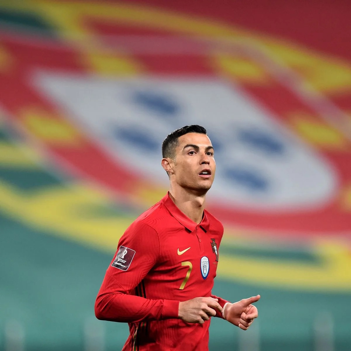 Manchester United thông báo với fan thông qua mạng xã hội và trang chủ đội bóng rằng Ronaldo đã trở lại Old Trafford.