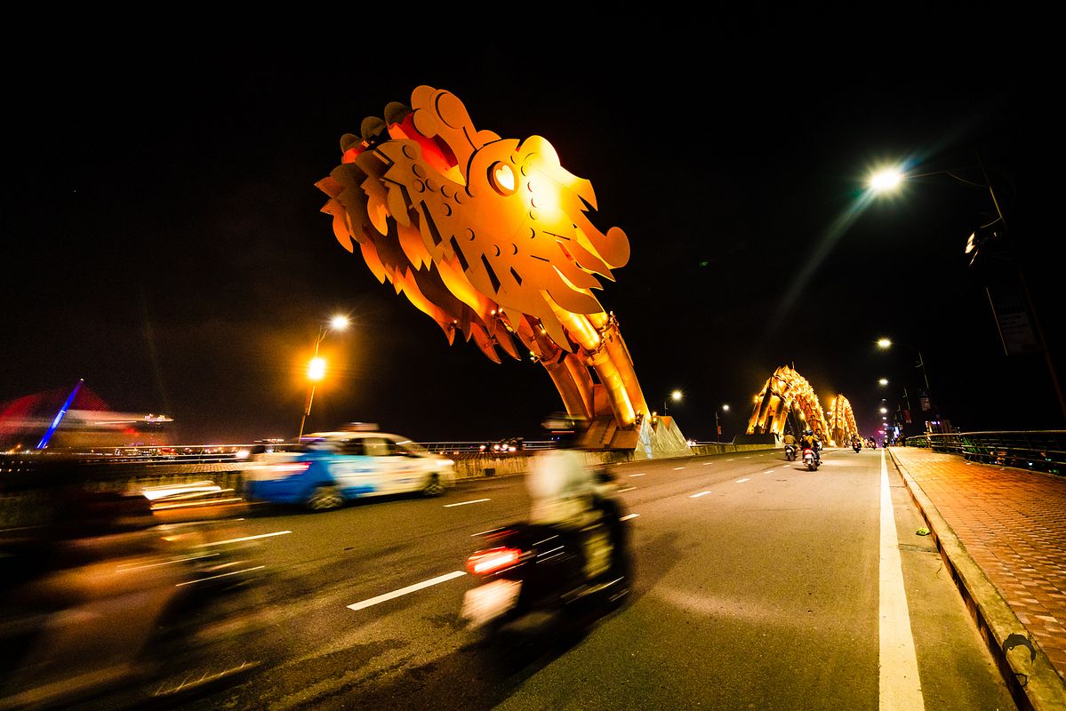 Du lịch là ngành đầu tiên bị ảnh hưởng nặng nề bởi đại dịch nhưng cũng là một trong những ngành có khả năng sớm phục hồi.