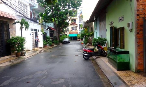 TP.HCM: Nhà trong hẻm đang được giá  