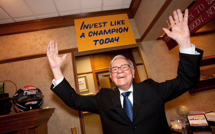 Đầu tư từ năm 11 tuổi, đến nay, ông Buffett ó 80 năm kinh nghiệm - Ảnh: Getty Images