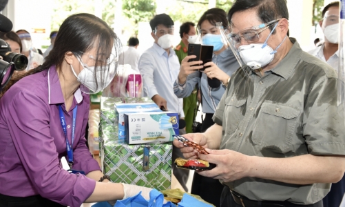 Xung trận chống dịch với tinh thần Ngày Quốc Khánh