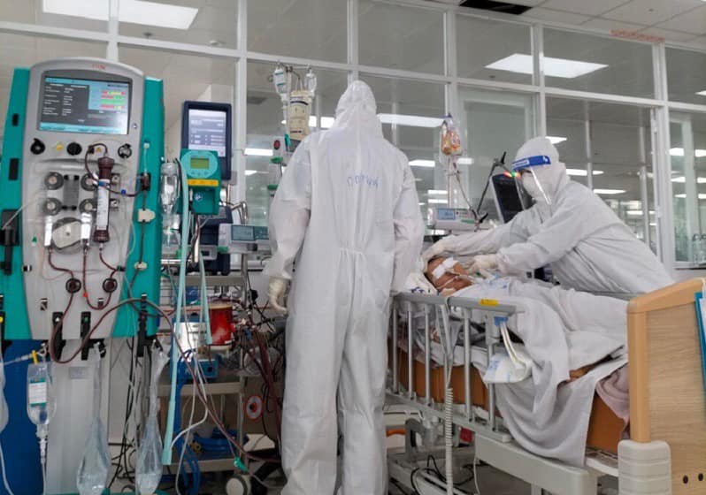Bên trong Trung tâm Hồi sức tích cực của Bệnh viện Phổi Trung ương tại Đồng Nai.
