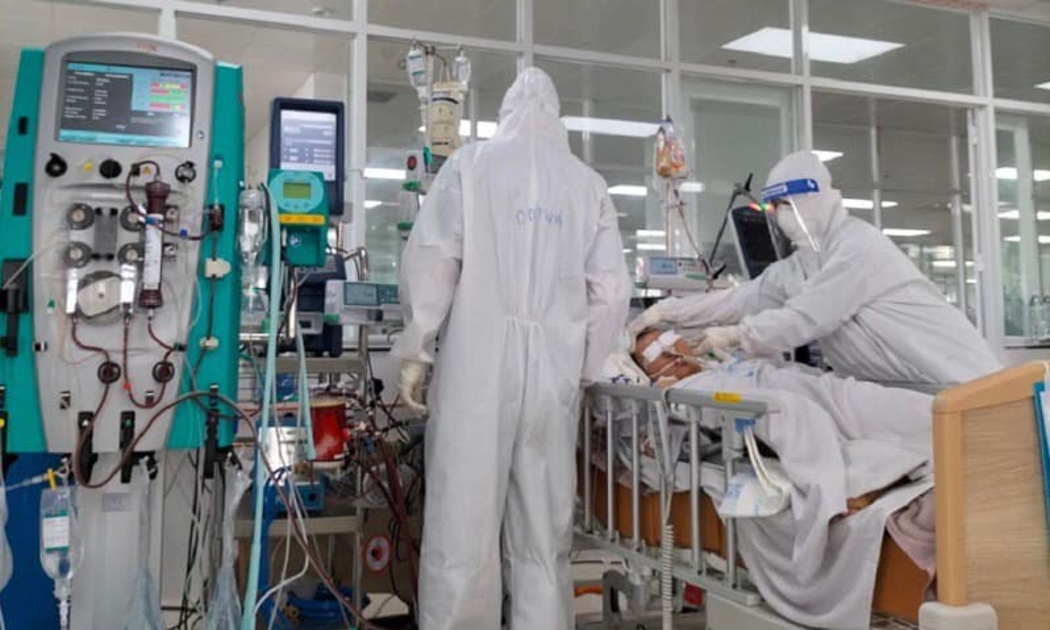 Bên trong Trung tâm Hồi sức tích cực của Bệnh viện Phổi Trung ương tại Đồng Nai.