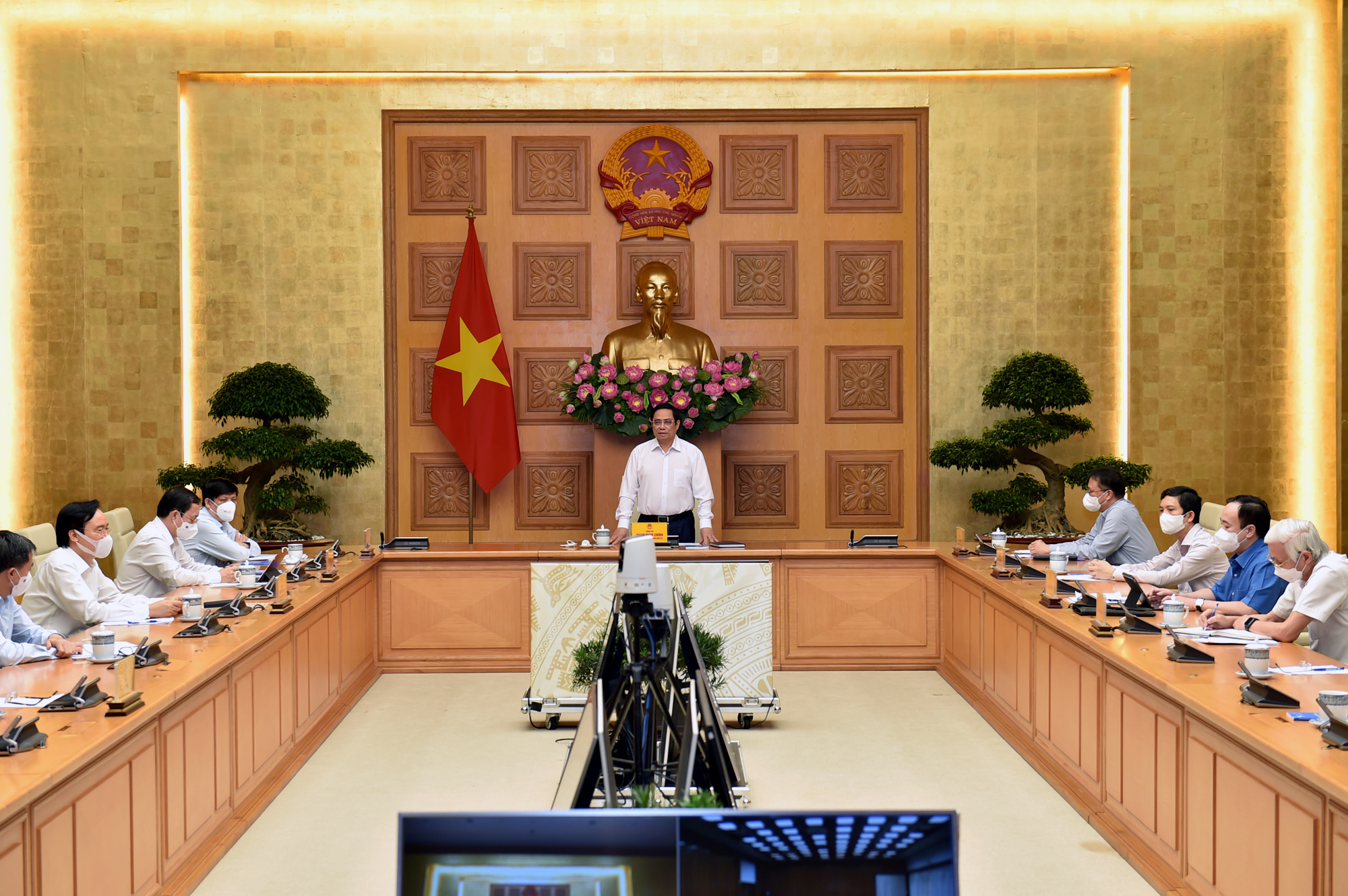 To&agrave;n cảnh buổi l&agrave;m việc - Ảnh: VGP/Nhật Bắc