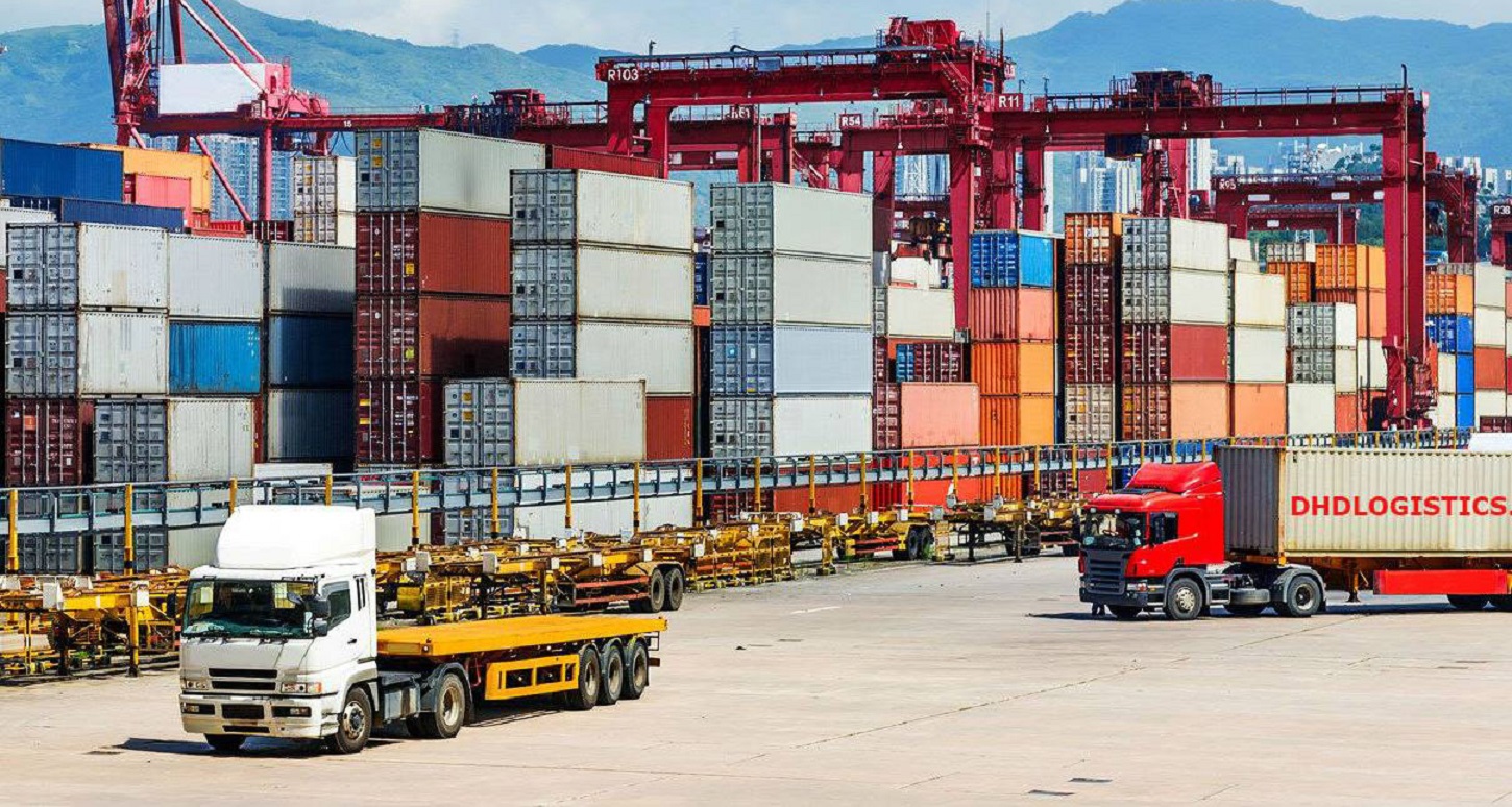  Tổng trị giá xuất nhập khẩu hàng hoá của Việt Nam ước đạt 53,7 tỷ USD trong tháng 8/2021.