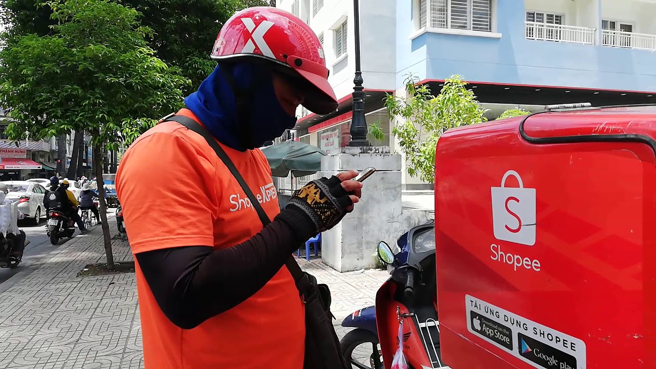 Hà Nội đề xuất cho “shipper” hoạt động từ 9h-20h hàng ngày