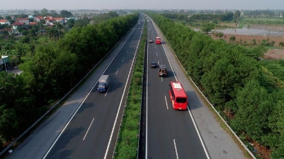 MoT calls for road tolls to back State budget