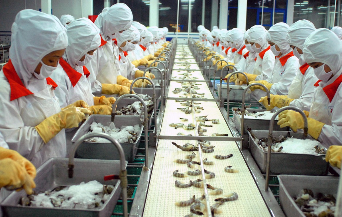 Hàng loạt doanh nghiệp đã phải thông báo tiếp tục tạm ngừng hoạt động, tạm ngưng sản xuất, gián đoạn có thời hạn… cho thấy mối nguy lớn cho chuỗi cung ứng.