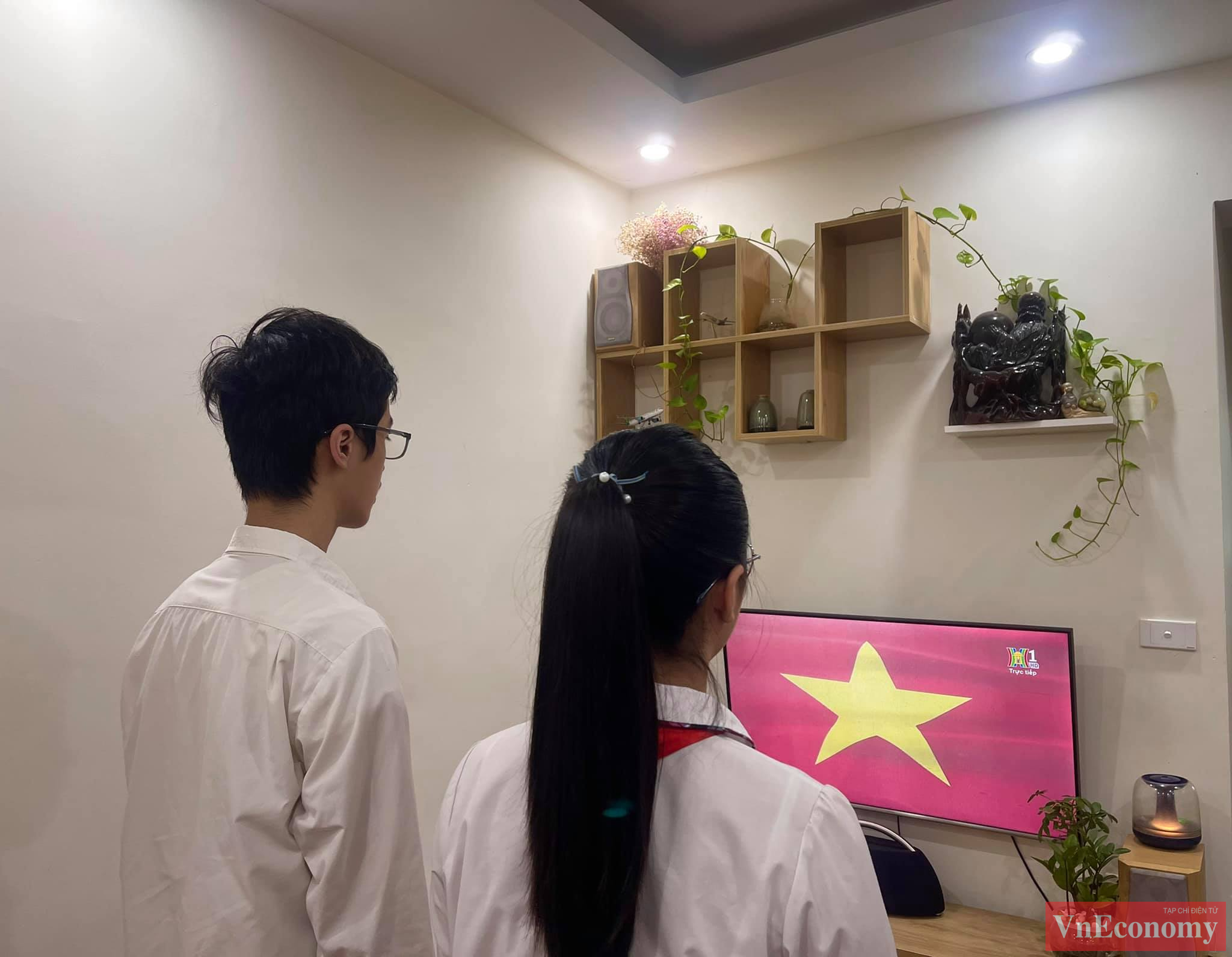 Thực sự là một lễ khai giảng đặc biệt, khi các em không thể được gặp thầy, gặp bạn trong ngày khai trường nhưng nó cũng sẽ là một kỷ niệm đáng nhớ với tất cả chúng ta.