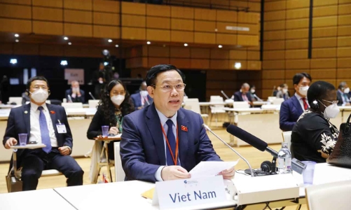 Chủ tịch Quốc hội: 