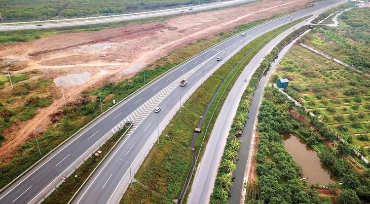 Tien Giang - Dong Thap expressway to be built