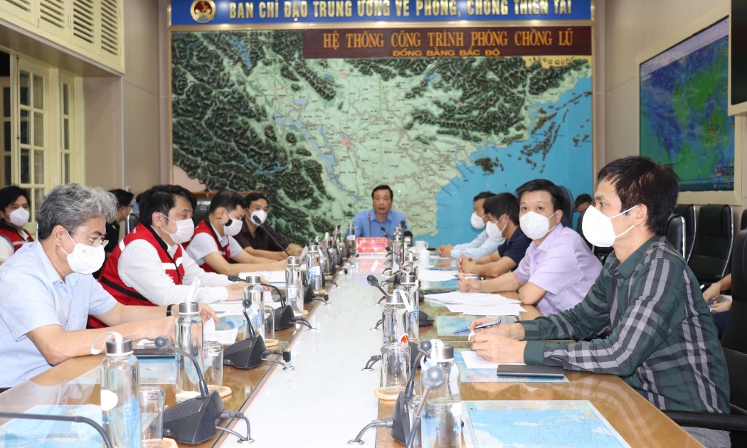 Cuộc họp ứng phó bão Conson, sáng 8/9/2021