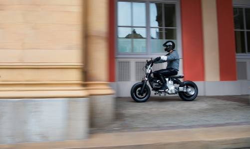 Cận cảnh chiếc mô tô điện cỡ nhỏ đặc biệt của BMW Motorrad