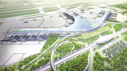 Dong Nai seeks support in building roads to Long Thanh airport