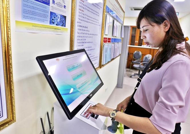 From e-government to digital government