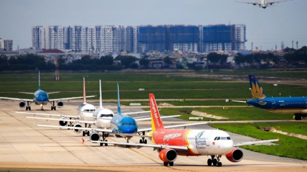 Chiến lược “Zero Covid” đổ vỡ, hàng không tính kế sống chung với dịch