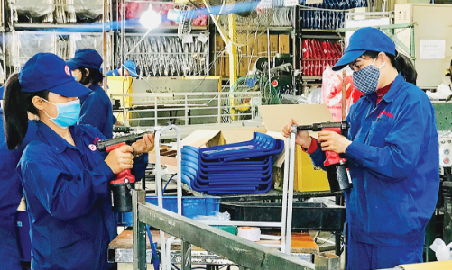 Hỗ trợ nền kinh tế: Cần bao nhiêu là đủ?