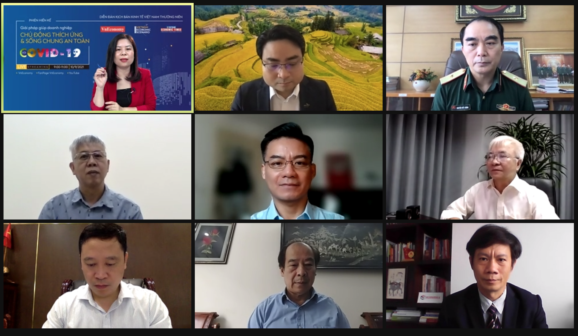 T.ọa đ&agrave;m &ldquo;Hiến kế giải ph&aacute;p gi&uacute;p doanh nghiệp chủ động th&iacute;ch ứng v&agrave; sống chung an to&agrave;n với Covid-19&rdquo; do Tạp ch&iacute; Kinh tế Việt Nam/VnEconomy tổ chức ng&agrave;y 9/9.