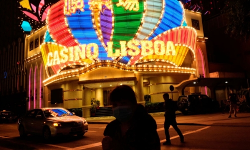 Cổ phiếu sòng bạc Macau “rơi tự do” vì nỗi lo tăng cường giám sát