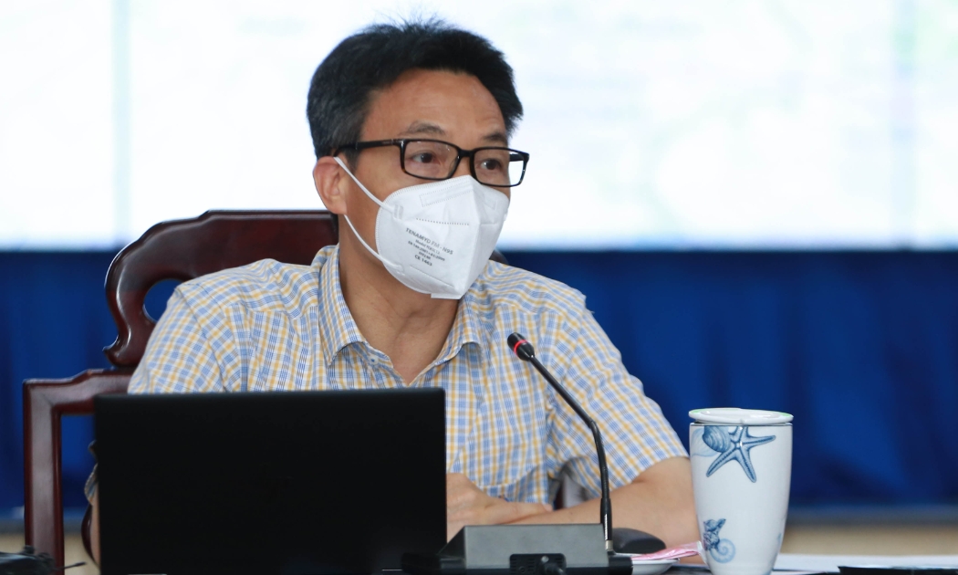 Phó Thủ tướng Vũ Đức Đam làm việc với Ban Chỉ đạo phòng, chống dịch tỉnh Bình Dương. Ảnh - VGP.