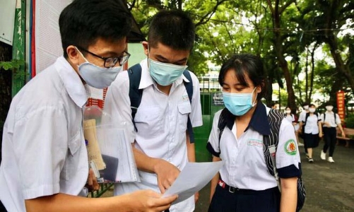 Không tăng mức đóng bảo hiểm y tế học sinh, sinh viên năm học 2021 - 2022 