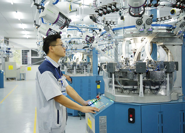 Khoảng 1/3 các thành viên của EuroCham chuyển đổi cơ sở sản xuất ra khỏi Việt Nam.