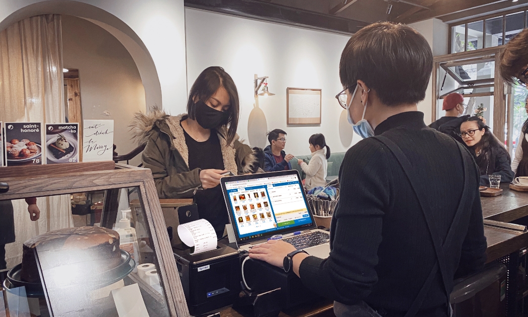 KiotViet – một start-up cung cấp giải pháp phần mềm trọn bộ cho doanh nghiệp siêu nhỏ, nhỏ và vừa mới đây công bố huy động vốn thành công lên tới 45 triệu USD.