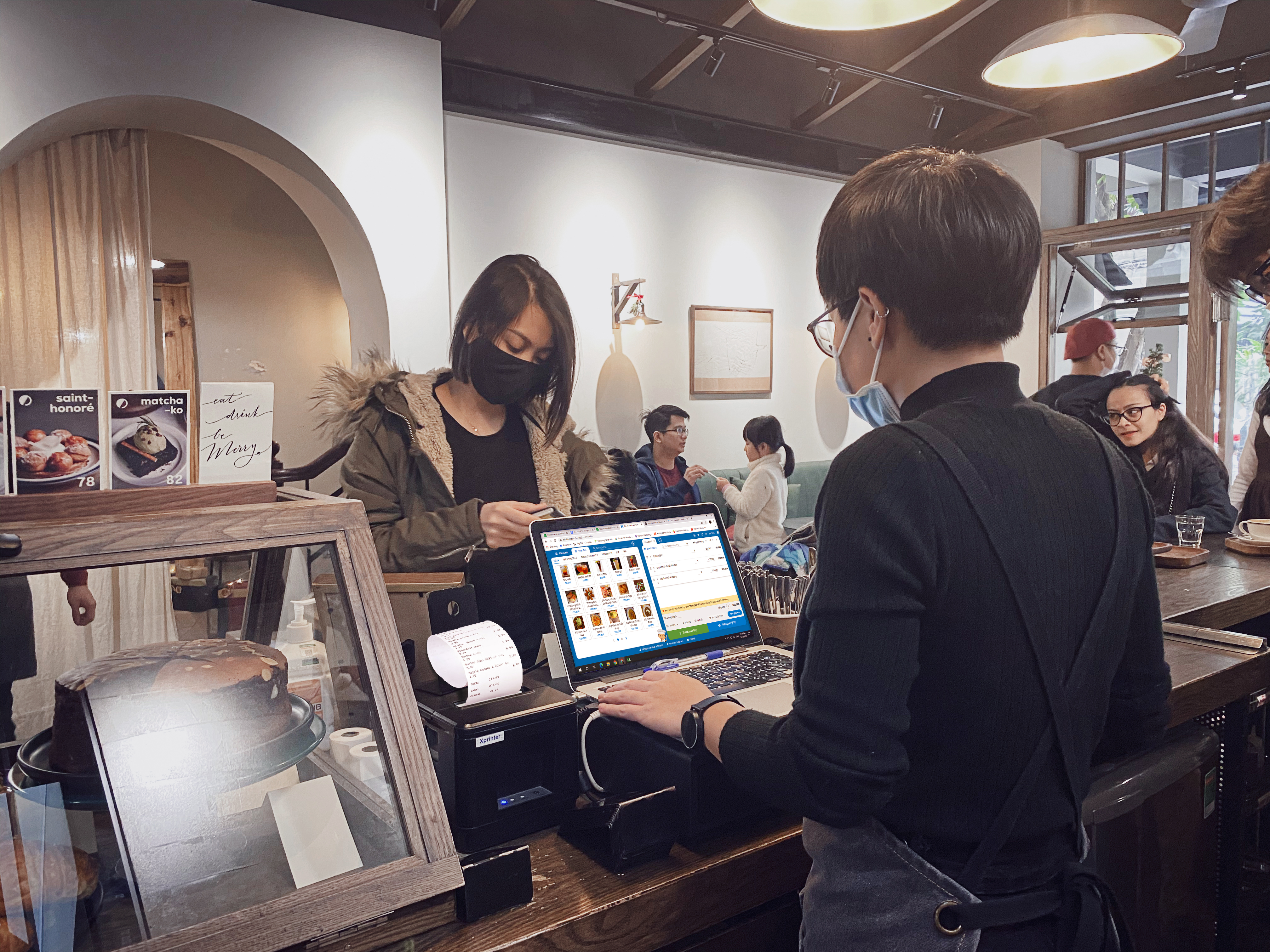 KiotViet – một start-up cung cấp giải pháp phần mềm trọn bộ cho doanh nghiệp siêu nhỏ, nhỏ và vừa mới đây công bố huy động vốn thành công lên tới 45 triệu USD. 