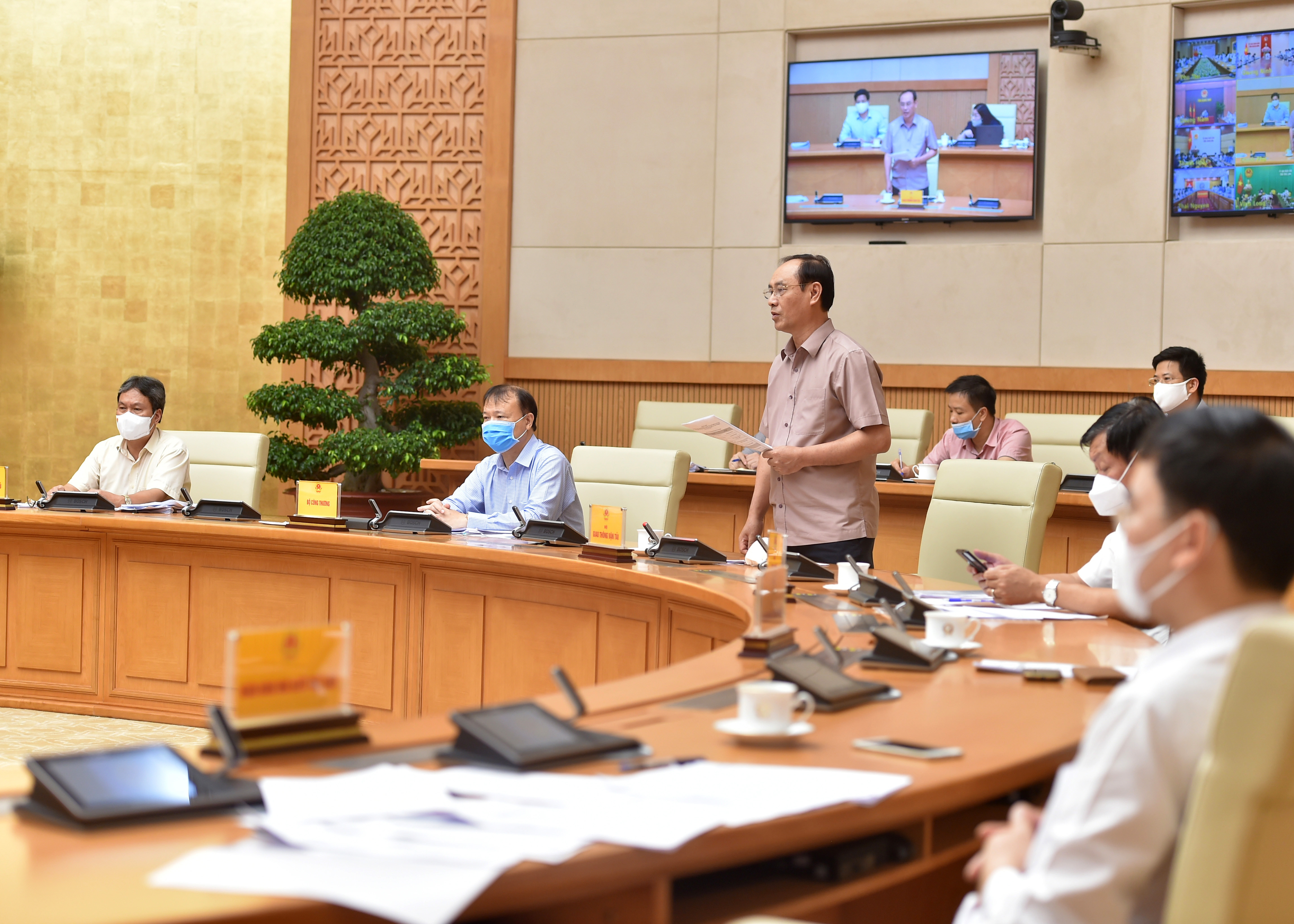 Thứ trưởng Bộ Giao thông vận tải Lê Đình Thọ cho biết, hiện lưu không hàng hóa không có vướng mắc lớn - Ảnh: VGP/Đức Tuân