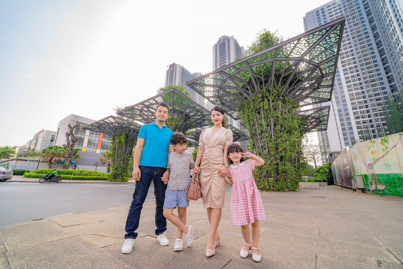 Diamond - Goldmark City là tòa căn hộ cao cấp hiếm hoi đã hoàn thiện tại khu vực Mỹ Đình với giá chỉ từ 29 triệu đồng/m2.