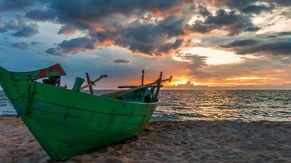 Plan to reopen Phu Quoc not affected by new outbreak