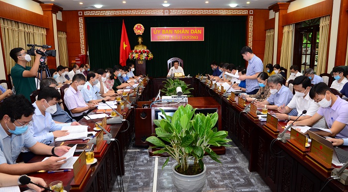 Toàn cảnh phiên họp thường kỳ tháng 9 (lần 2) của UBND tỉnh Hải Dương. 