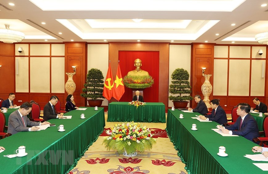 Tổng Bí Thư cũng đề nghị Trung Quốc tiếp tục tạo điều kiện để thương mại hai nước phát triển cân bằng hơn - Ảnh: TTXVN